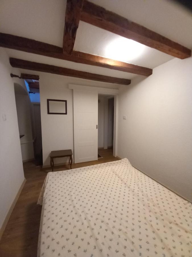 קרס Holiday Home Loznati מראה חיצוני תמונה